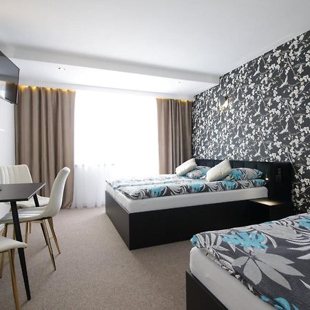 Motel Na Zbojeckiej Skawa Экстерьер фото